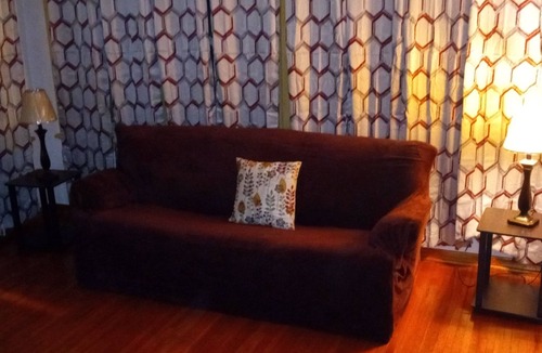 Downtown Toledo House | Cozy 3 bedrooms home.