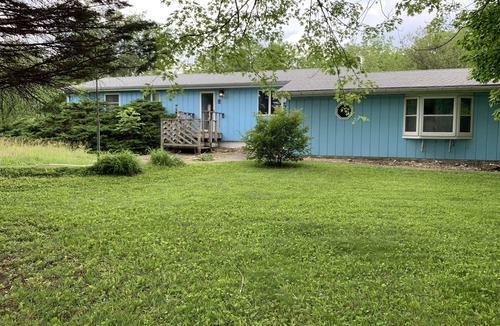 Blackstone Cottage | Cozy Blue Cottage on 13 acres!