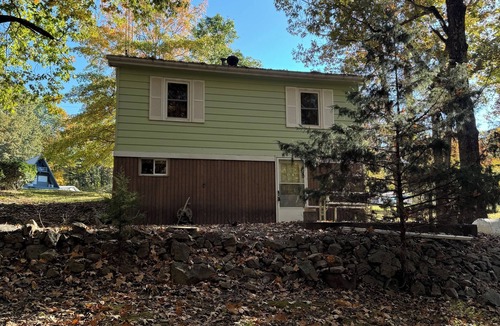 Eddyville House | Cozy Cabin Near Area Favorites