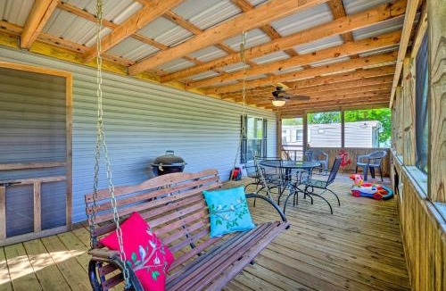 Hardin House | Cozy Hardin Retreat w/Lake Kentucky View!