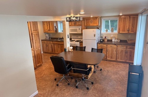 Sauk Centre Cabin | Cozy lake side cabin located between Sauk Centre and Long Prairie