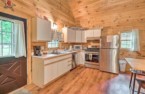 Oceana County House | Cozy Retreat w/Porch & Double JJ Resort Access!