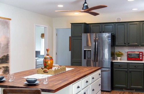 South Haven House | Creekside Cabin Walking Distance to Lake Michigan