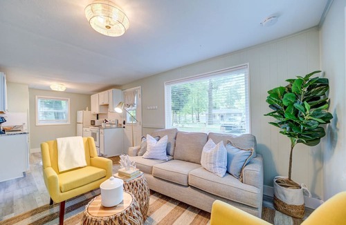 Muskegon Cabin | Cute Cabin Rental for Lovely Glamping Trips on Lake Michigan
