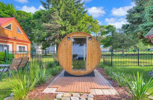 Richmondville House | Deckerville Home w/Sauna: Steps to Lake Huron!