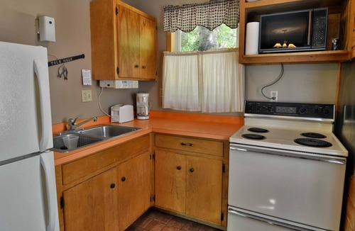 Iron River Condo | Deer Trail Resort Lakeside 8 | 2 Bed, 1 Bath