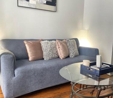French Quarter Apartment | Drop Your Bags In Your 2 Bdrm, 2 Full Bath Condo In French Quarters Prime Location
