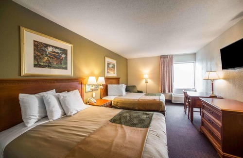 Marion Hotel | Econo Lodge