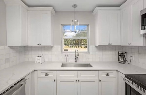 Northeast South Bend House | Eddy Square Retreat 7 - Walkable to ND!