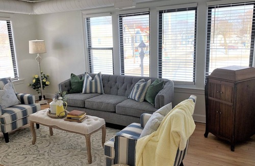 Nelson Apartment | Elegant French Country - Apt A