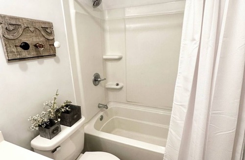Marshall Condo | Elegant Marshall Condo