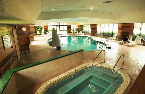 Cadillac Hotel | Evergreen Resort