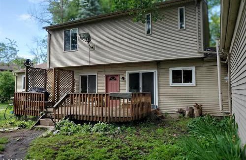 Bloomfield Hills House | Exclusive 2B1B Prime Location