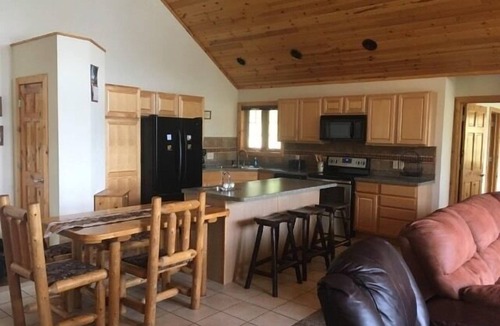 Minong Cottage | Extravagant Lake Front View Cottage