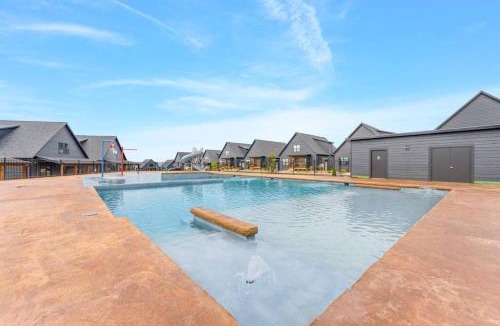 Hollister House | Family Fun · Hot Tub + Kids Slides + Pool · Golf