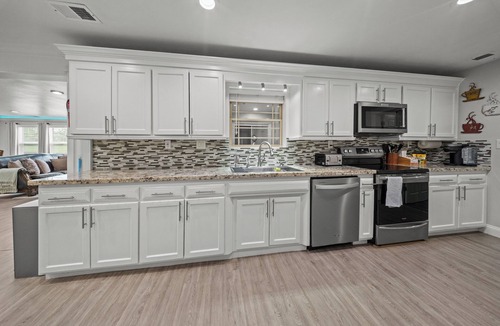 Springfield House | Family Home for a Relaxing Getaway Vacation!
