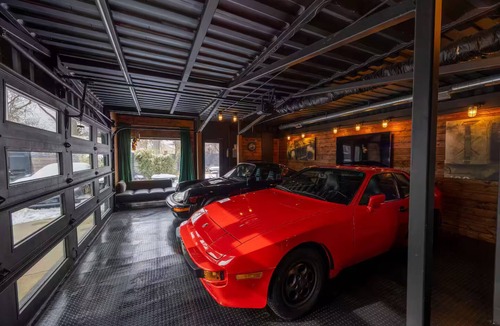 Royal Oak House | Famous shipping container home! Featured in several movies, shows, and articles.