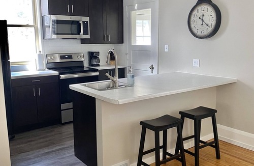 Endion House | Fantastic Home-Walk to Lake Superior, close to Canal Park, Hospitals.