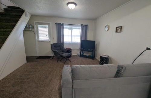Mayfield Apartment | Fife Lake Lodge Multi-Level Lake View King Suite
