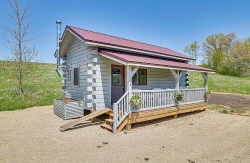 Winona County House | 'Fins & Flowers' Lewiston Cabin w/Trout Fishing!