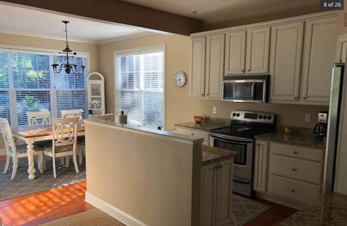 South Haven House | ★Flip Flop Cottage★ Fire Pit 7min walk to beach Family & Pet Friendly!