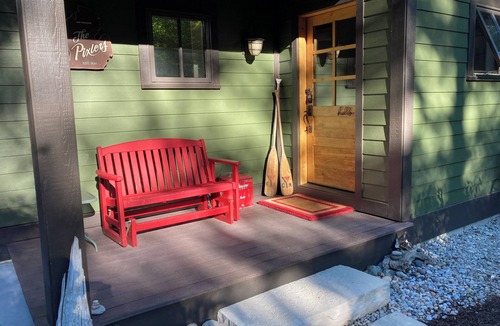 Williamsburg Cottage | Forest Haven - A Spectacular Cottage Home on Antrim's Chain of Lakes