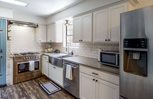 Bellville House | Gorgeous ranch-style home on nearly 3 peaceful acres, dog-friendly
