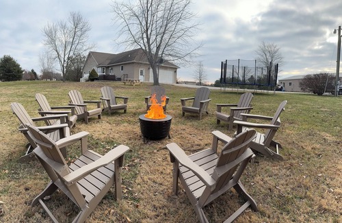 Godfrey House | Grafton Getaway @ Countryside. Sleeps 31. Over 6,000 sq feet on 5 acres