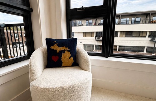 Grand Haven Condo | Grand Haven Retreat, Walk Downtown, New Luxury Top Floor Condo
