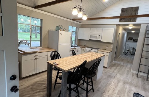 Big Rapids Cabin | Grays Riverside Camp Cabin 1.