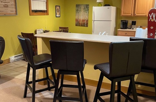 Boyne Falls Condo | Great Summer Base-Boyne Mnt-1 Bdrm for 2-5 by Lake Charlevoix, Petoskey, & Boyne