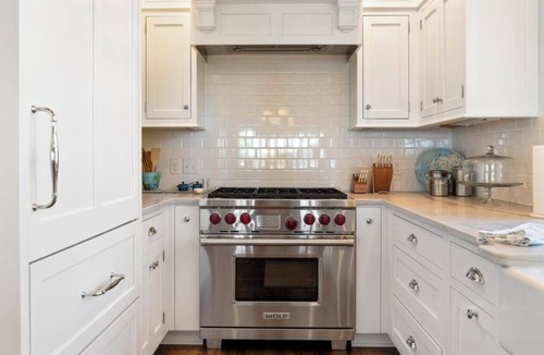 Harbor Springs Cottage | Harbor Cottage: 4 BR, 3.5 BA Cottage in Harbor Springs , Sleeps 12