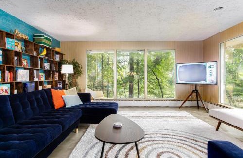 Wheeler House | Heart of Indiana Dunes National Park with Hot Tub