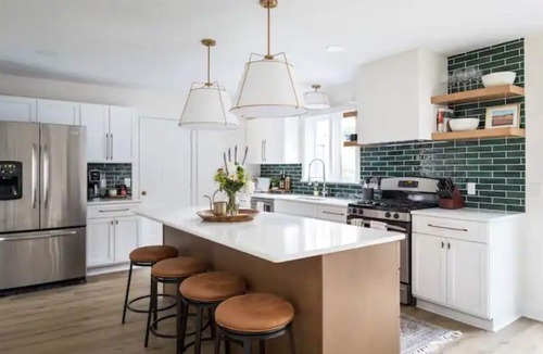 Traverse City House | Hemlock House | Private Grand Traverse Bay Access | Kids Playroom + Large Deck