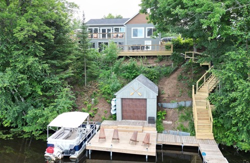 Mountain Cottage | Heron's Nest: UTV Trails, Game Room, Pontoon & Kayak Rentals, & More