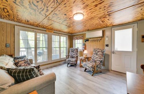 Carp Lake House | Hike + Snow Play! Waterfront Paradise Lake Retreat