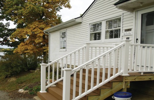 Howell Cabin | Hillside Historic Cottage