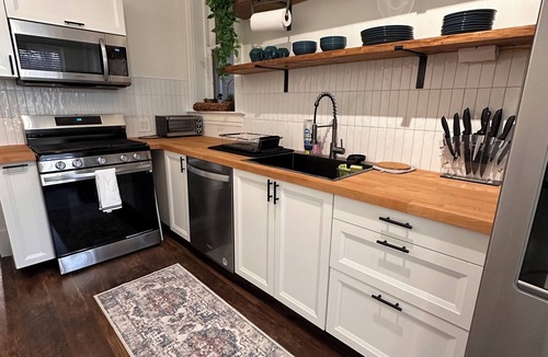Tower Grove East Apartment | Historic 1-bedroom apartment with fenced backyard, in vibrant St. Louis!