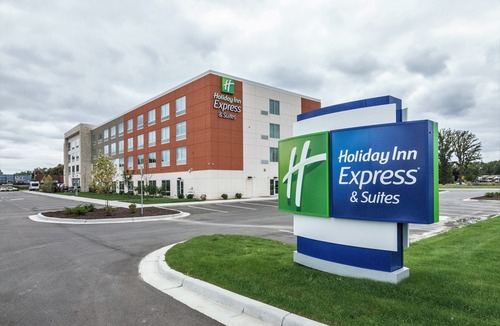 Allen Park Hotel | Holiday Inn Express & Suites Allen Park, an Ihg Hotel