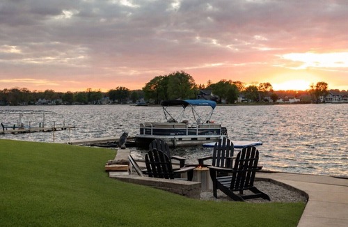 La Porte House | HOLY Mother of all Lakehouses
