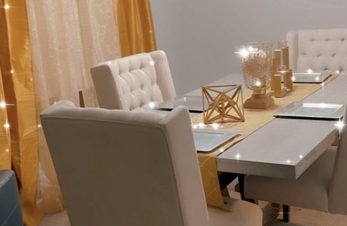 Lisle House | Home away from home🏡 2 bedrm and 1.5 bathrooms . Where 🐶 are welcome