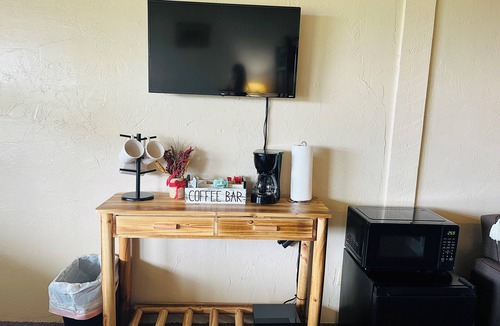 Hill City Condo | HOT deals for August! Hot tub, sauna, lake front 2BR, 2 full baths!