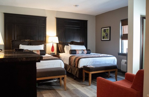 Dearborn Hotel | Hotel Chataura