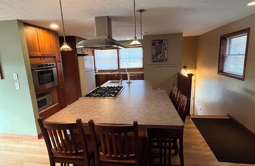 Wellston House | House in the Manistee National Forest
