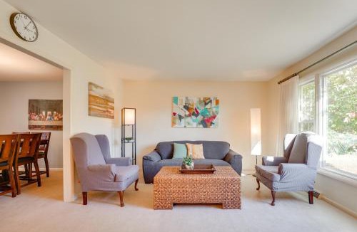 Jackson House | Jackson Home w/Fire Pit & Yard: 3 Mi to Downtown