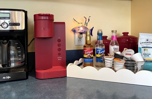 Shipshewana House | Lake House | Shallow Sandy | Kayaks | Family Fun