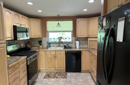 Bear Lake House | Lake Michigan Getaway Near Pierport Beach, Arcadia Bluffs & Stargazing