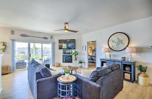 Village of Four Seasons House | Lake Views & Boat Slip: Lake Ozark Condo!