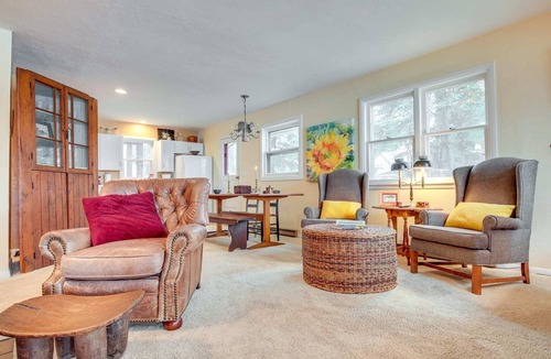 Mercer Cottage | Lakefront 2-bedroom Cottage on Crystal Lake. Your perfect summer getaway.
