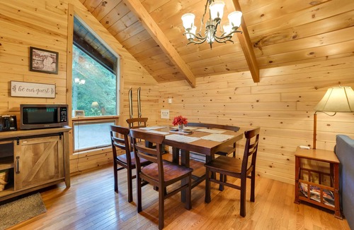 Elmira House | Lakefront Community w/Pool | Near Golf